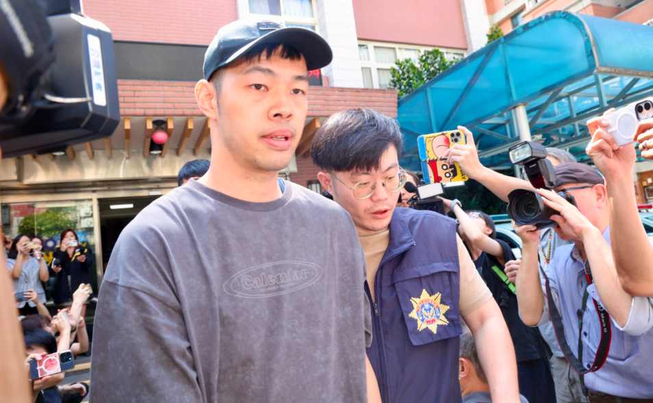 藝人閃兵達11人！內政部曝「120人有疑義」　一情況可免役