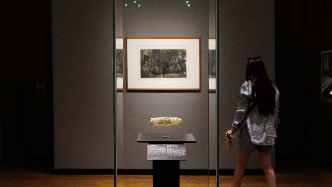 荷蘭博物館展出200年保險套