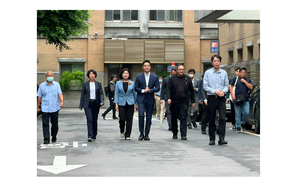 9縣市首長代表赴政院討補助款  蔣萬安高喊拒絕任中央宰割