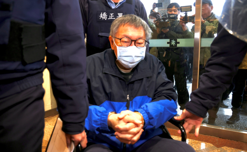 彭振聲妻墜樓！阿北坦言「超震驚」  柯文哲：因為我讓大家受苦，很抱歉