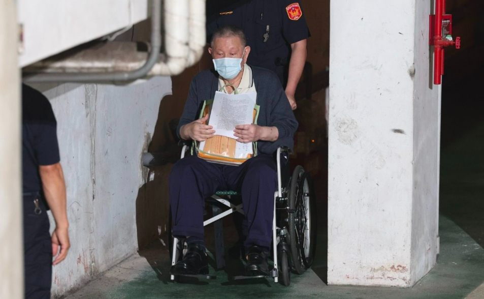 押300天就診破273次！沈慶京「每天看病」3億交保   2億人保法院開「這條件」