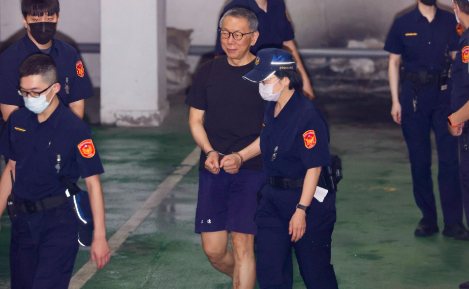 羈押庭交鋒！ 「被押11個月」柯文哲瀟灑說：要押就押我1人 不要牽扯無辜
