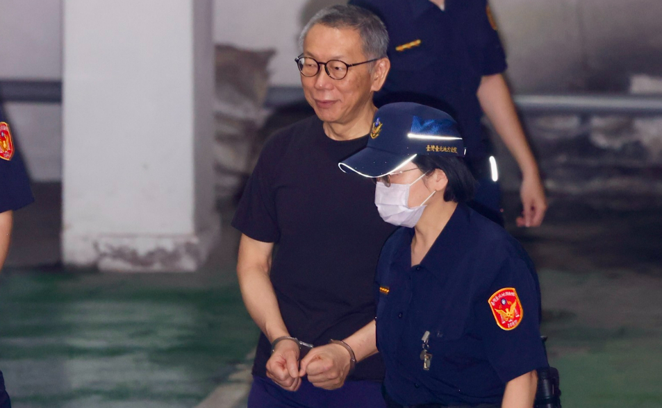 柯文哲4300萬買商辦鬧上法院！ 房客爆欠租不搬「陳佩琪被拒之門外」