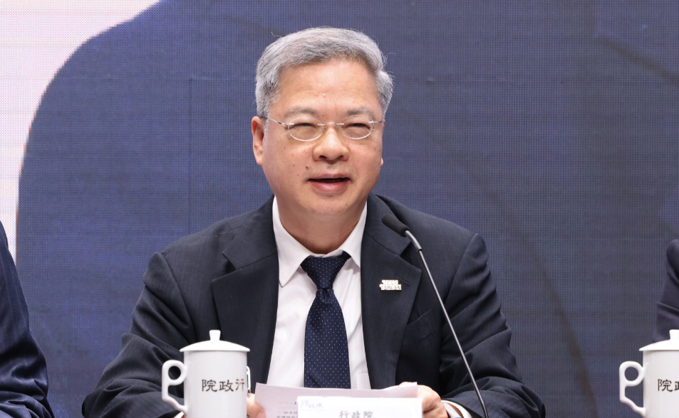 分析／新經長的挑戰 「真正大尾的」到底是誰？「郭規」龔隨不隨？