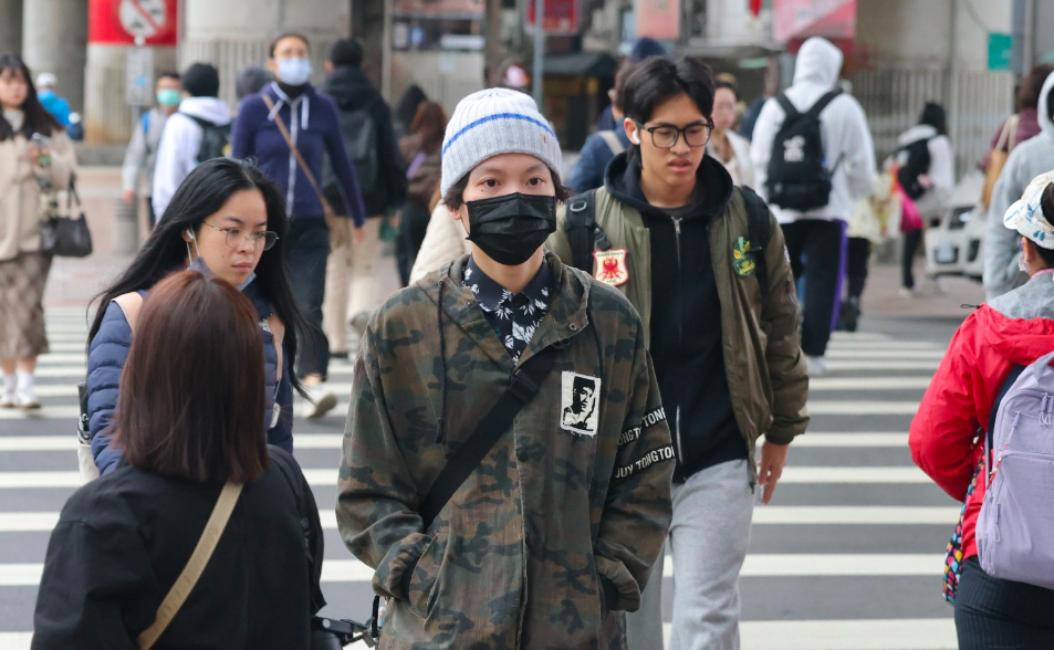 入冬最強冷氣團報到！今晨只有11.8度　下週恐「跌破10度」