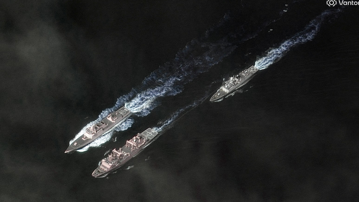 菲律賓飛機南海例行巡邏　遭中國發射3枚照明彈