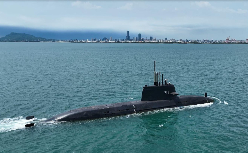 海鯤潛艦爆第2次海測X型舵無法轉向 台船未否認、海軍：返港後已改正