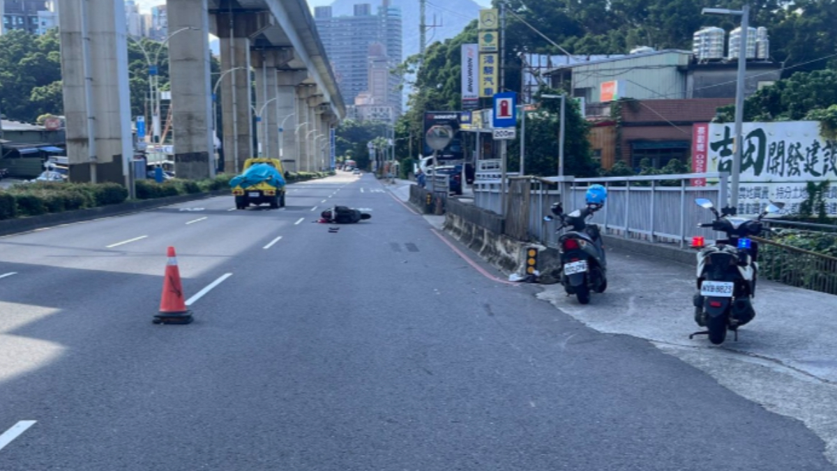 淡水機車相撞！鬼切右轉害「54歲護理師重摔殞命」　無照男辯：要去考駕照