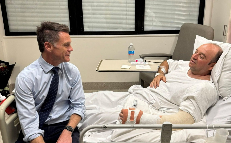 有片／雪梨反猶濫射　奪槍勇漢「肩中5槍」 父母：他救人不分信仰