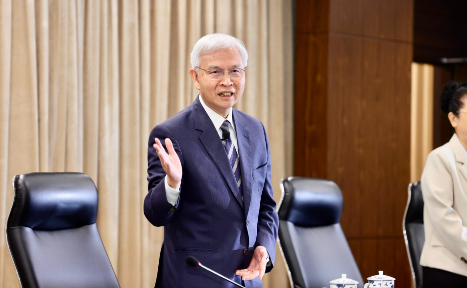 快訊∕央行利率「連七凍」！估2026年GDP成長「保3」、CPI仍在警戒線下