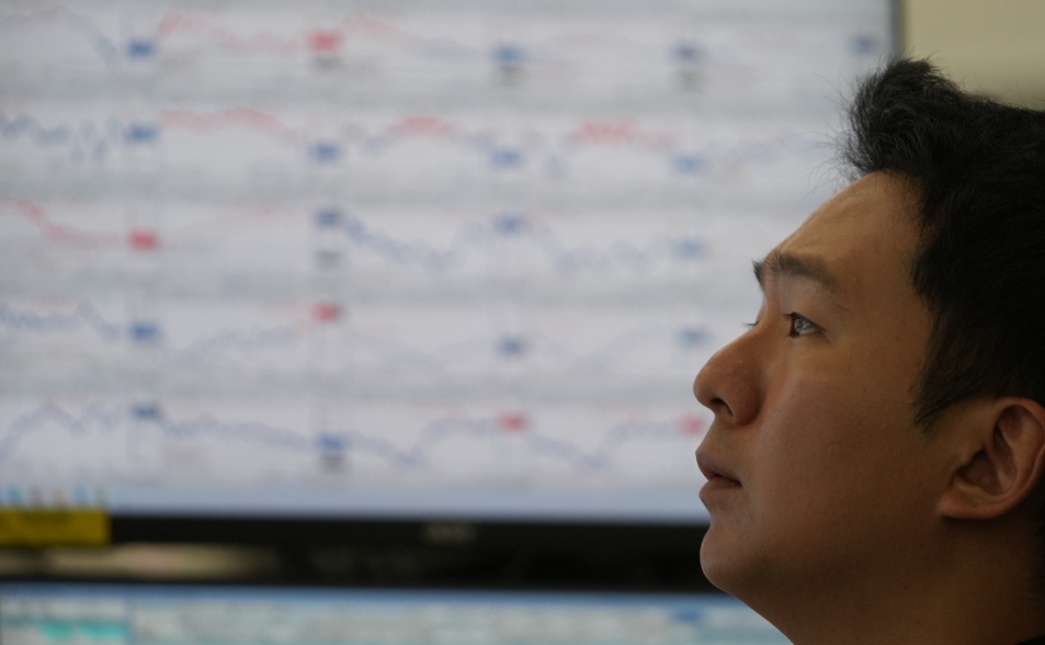 戒嚴後最大跌幅…韓元貶動搖消費！企業聚會只聊匯率　南韓政府出手了？