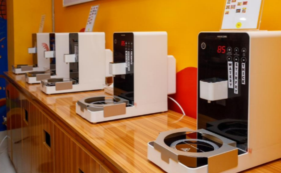 出口破3百億！首爾「漢江拉麵」紅遍全球　一台泡麵機如何「吃下95%市佔」