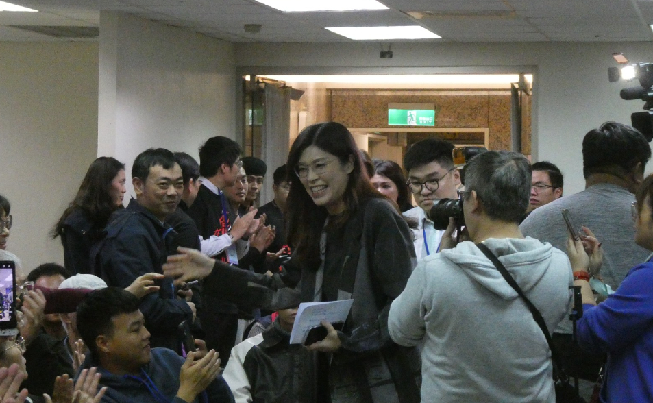 禮讓高虹安黨內有雜音　鄭麗文：藍白合「現任優先」適用在新竹市等7縣市