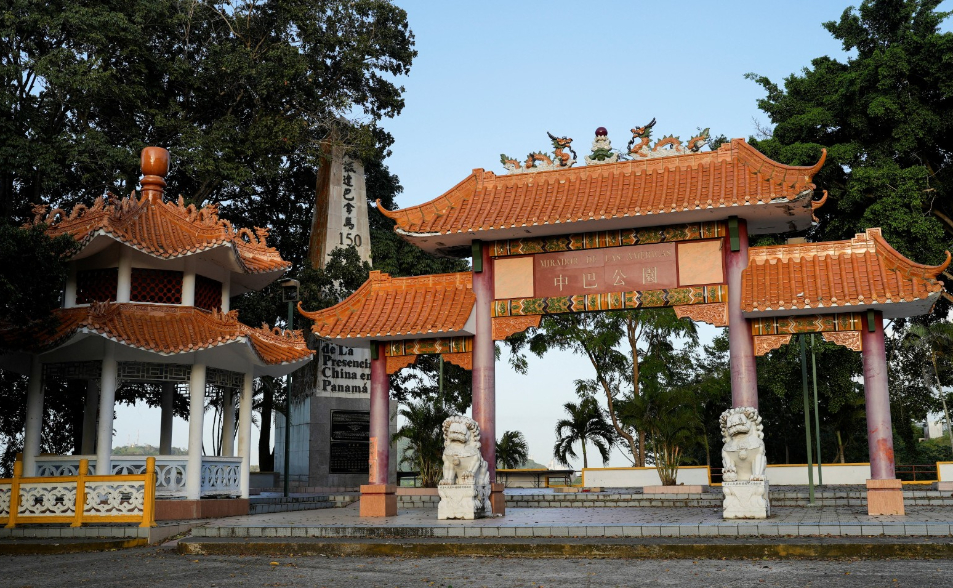 一夜之間拆光！巴拿馬拆除「華人150周年」紀念碑、中方強烈不滿