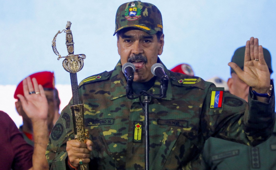 快訊／委內瑞拉執政黨：馬杜洛在軍事基地內寓所被美軍「綁架」