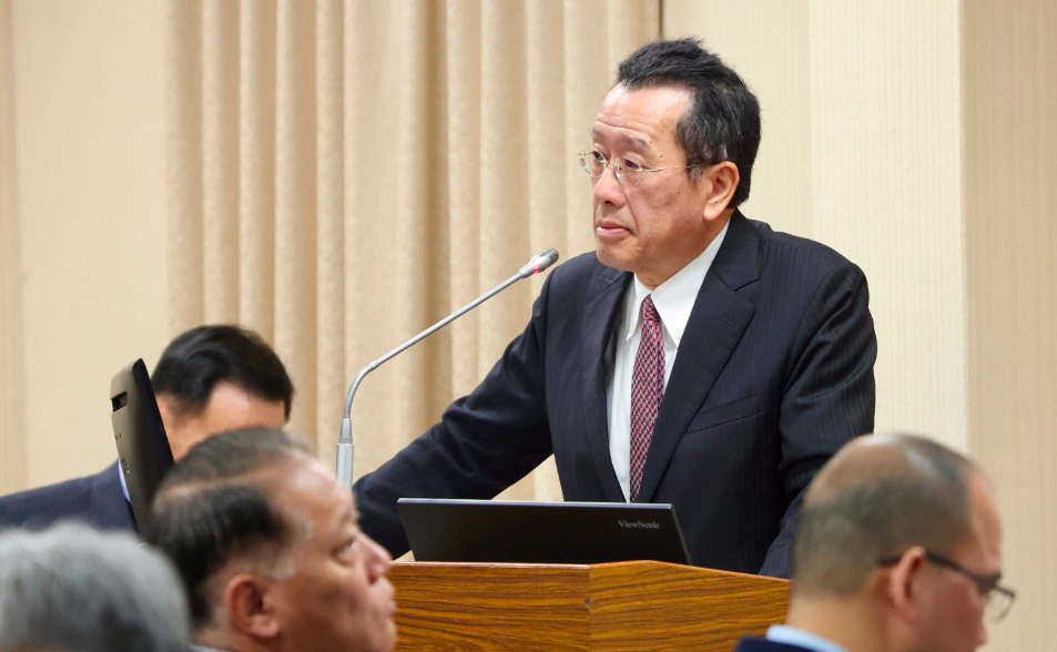 發現F-16黑盒子訊號！　顧立雄：「斷斷續續」待定位