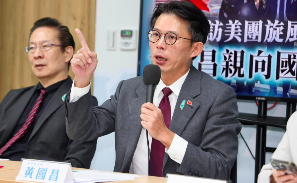 結束訪美返台！黃國昌稱繼續反對政院國防特別條例　將自提版本