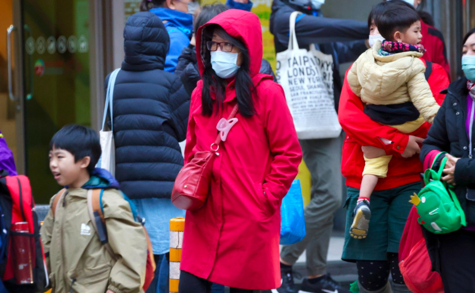 今晨5℃溫差大 洛鞍颱風形成機率90％「又濕又冷」