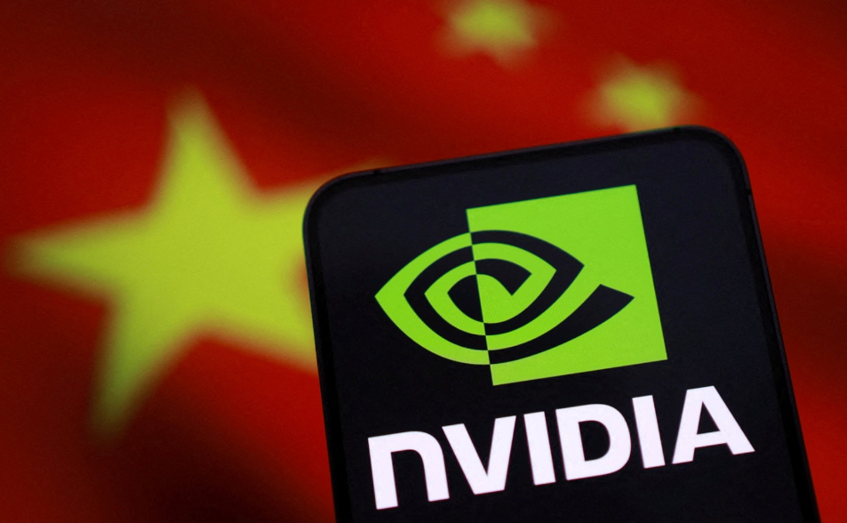 【更新】輝達首批供中H200晶片運抵香港　傳遭中國海關阻止報關