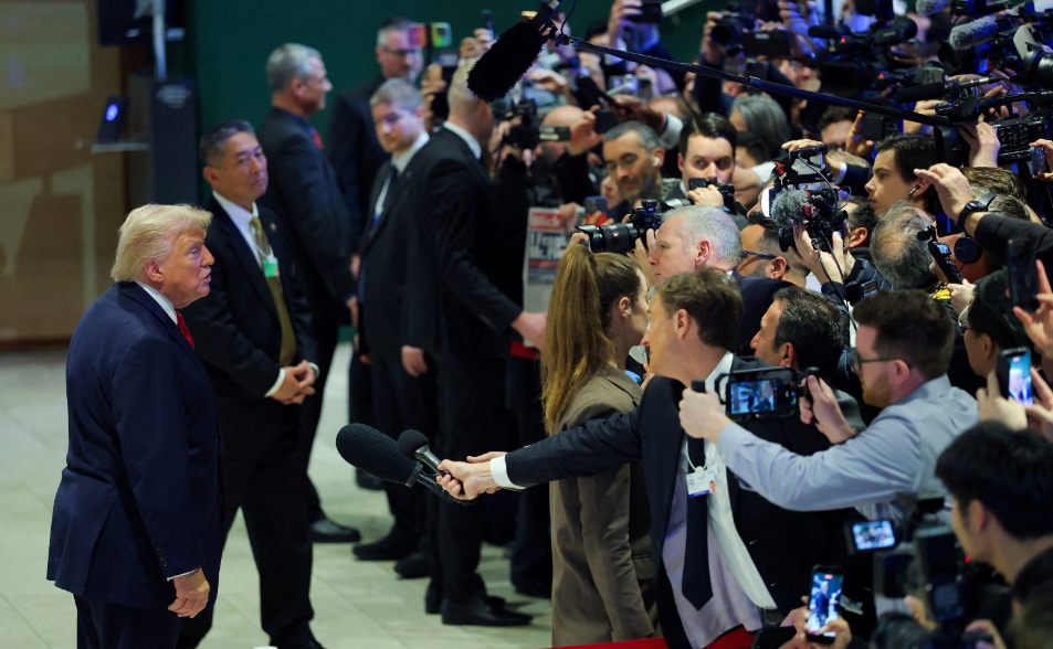 川普表示不會對格陵蘭動武　美國股市開盤上漲