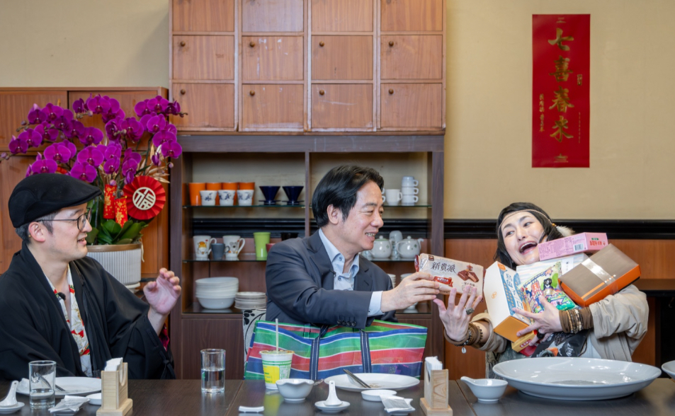 日本大胃王Angela 開箱總統府　完食百顆水餃！驚呆賴清德