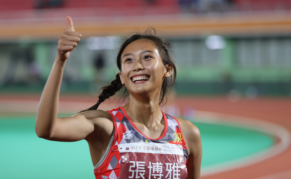單日兩破全國紀錄！「跨欄甜心」張博雅亞洲室內田徑錦標賽60公尺鍍金
