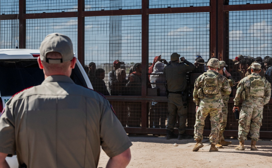 快訊／美國以「特殊安全理由」突然關閉墨西哥邊境大城空域　又突然解禁