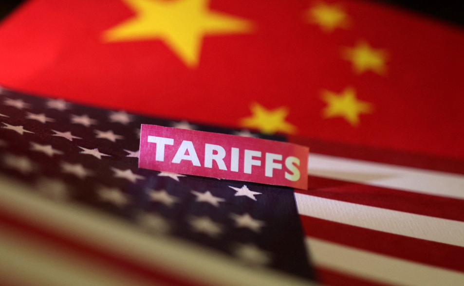 換取鬆綁稀土管制、為川習會鋪路　路透社報導美已暫停多項對中科技管制