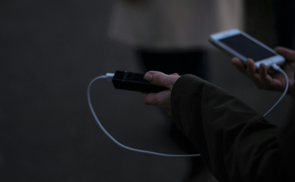 廉航德威加入　南韓所有航空禁止機上使用行動電源