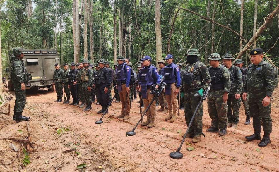 前線照片打臉政府「沒埋地雷」說法　2柬埔寨記者遭叛國罪重判14年