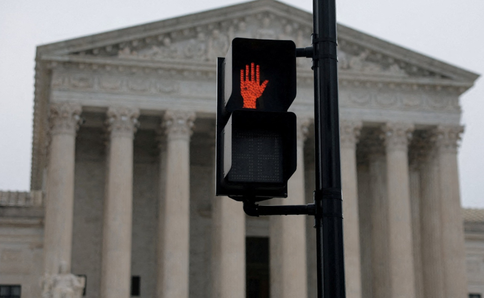 川普全面新徵10%進口關稅　豁免清單有這些…