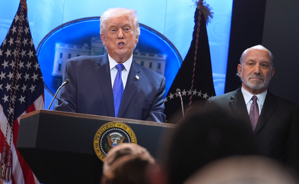 川普的15%關稅只是口頭說說？白宮官員：正在準備中