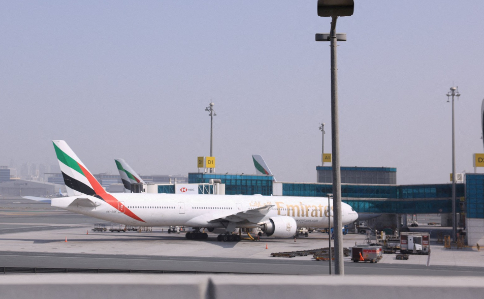 阿聯遭伊朗「千彈攻擊」　伊朗死亡人數增至近800