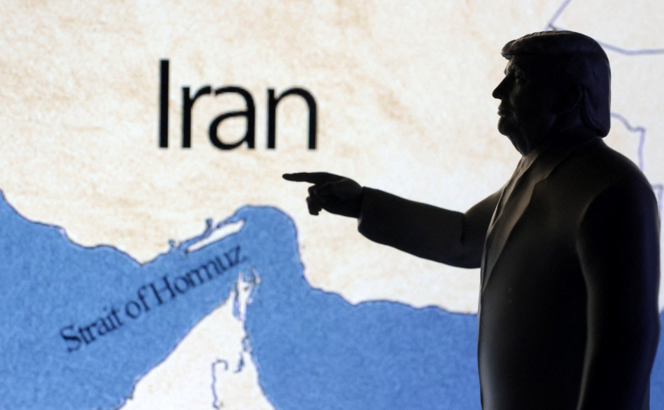 荷莫茲封鎖陰影籠罩　國際油價漲逾10%！川普祭保險、護航穩市場