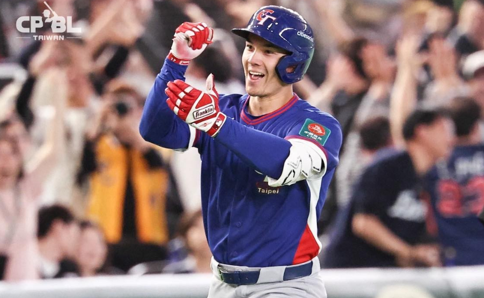 WBC》連兩戰開轟！費仔讚經典賽「不同層級熱血」：未來願意再代表台灣