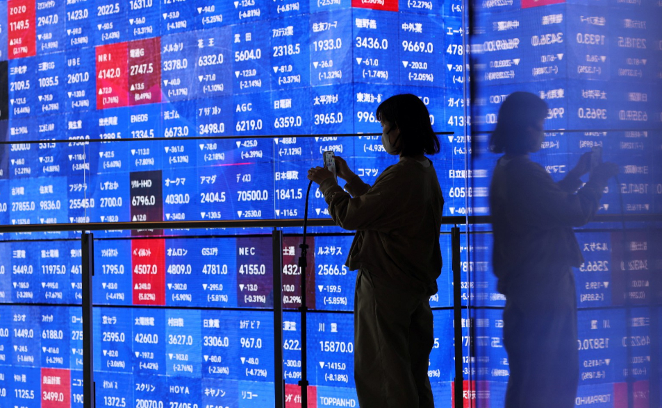 【更新】國際油價飆漲　日股重挫逾4千點「盤中跌幅史上第二高」