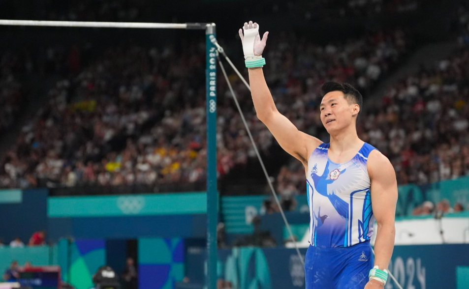 首站就告捷！「世界貓王」唐嘉鴻體操世界盃巴庫站強勢鍍金