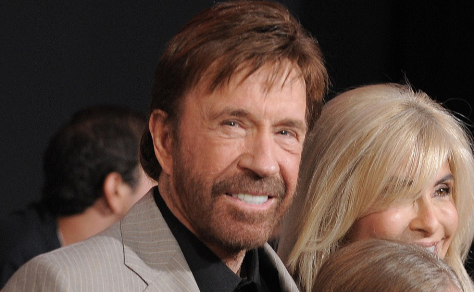 快訊／美國動作男星羅禮士去世　享壽86歲