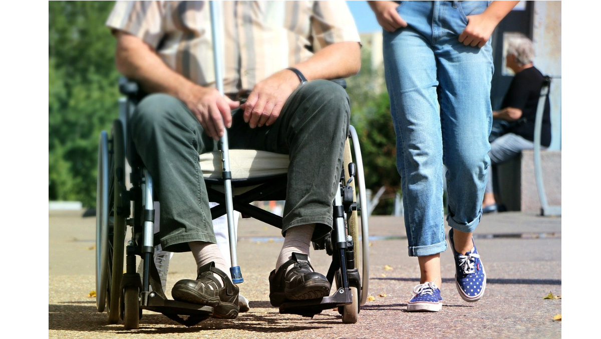 【青春被吞噬3-3】扶助年輕照顧者經費近億「設25歲門檻」 專家提盲點