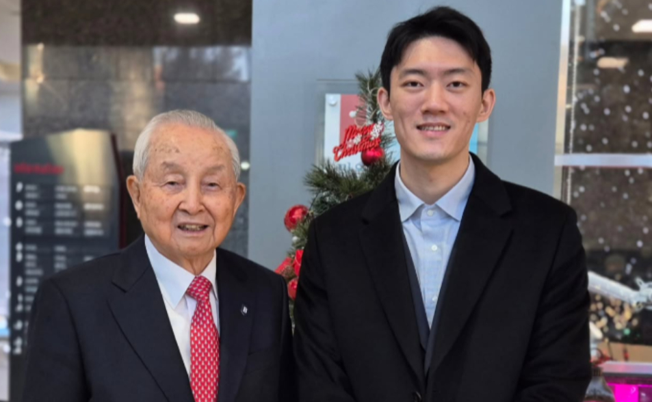 點閱破6千萬！全斗煥孫子連載漫畫爆紅　「祖父在光州殺人，鬼魂追著我」