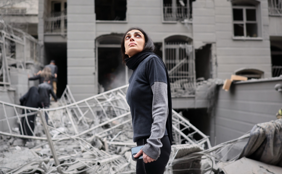 伊朗人「總是驚恐地望著天空」　開戰至今逾2,000死