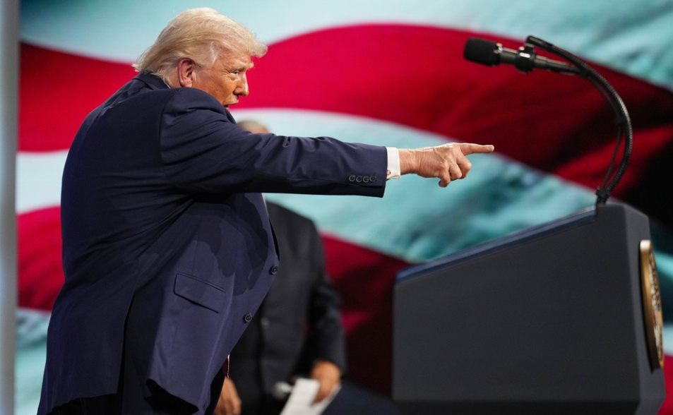 快訊／除非伊朗立刻開放荷姆茲海峽　川普威脅全面炸毀電廠、油田、哈格島