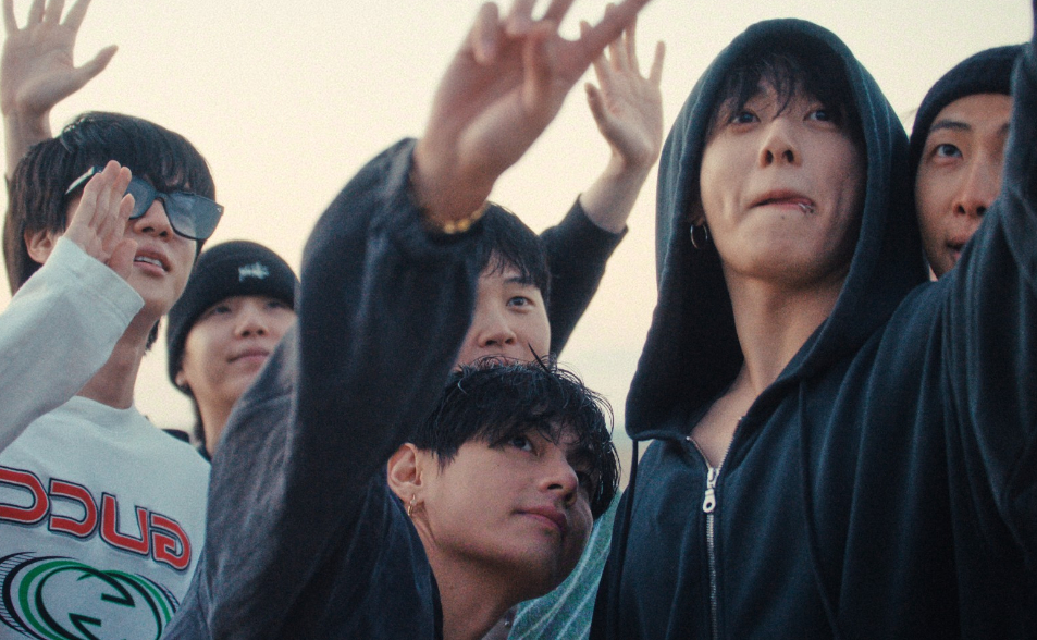 七度登頂！BTS新專橫掃美國《告示牌》、英國專輯榜　黑膠銷量僅次泰勒絲