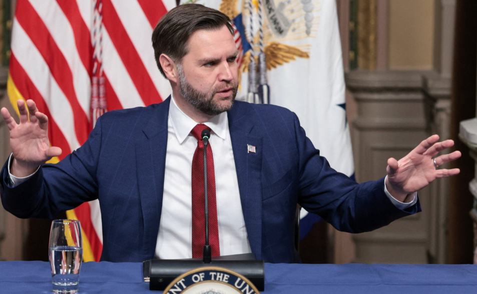 快訊／范斯透過與「中間人」與伊朗磋商　放話「達成某些條件」美國就停火