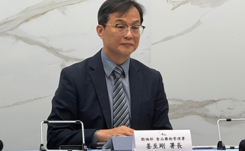 川普最快週四祭出藥品100%關稅！食藥署出面回應將「啟動HTA」