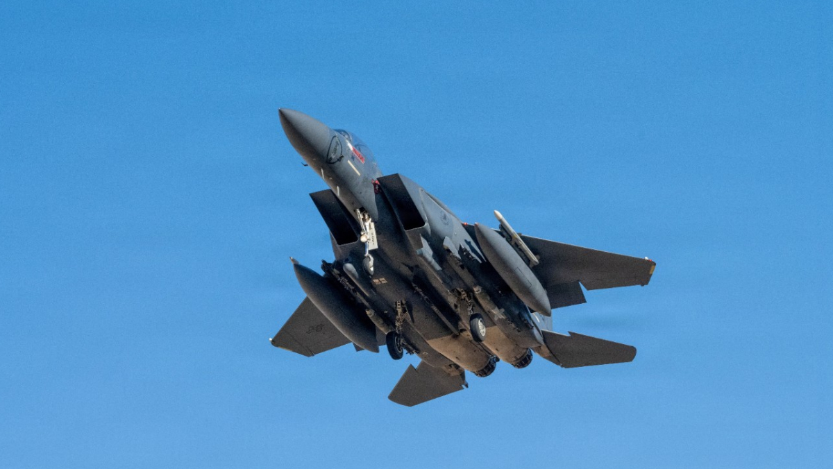 彈射逃生極度危險！退役飛官：瞬間承受20G力衝擊