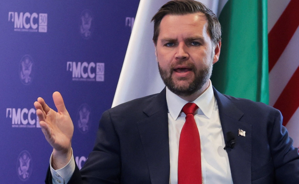 快訊／川普稱與伊朗會談將「很快」舉行　但范斯不太可能參加