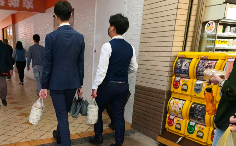 【深度報導】減塑為何卡關？一場塑膠袋之亂揭開的社會實驗與政府治理盲點