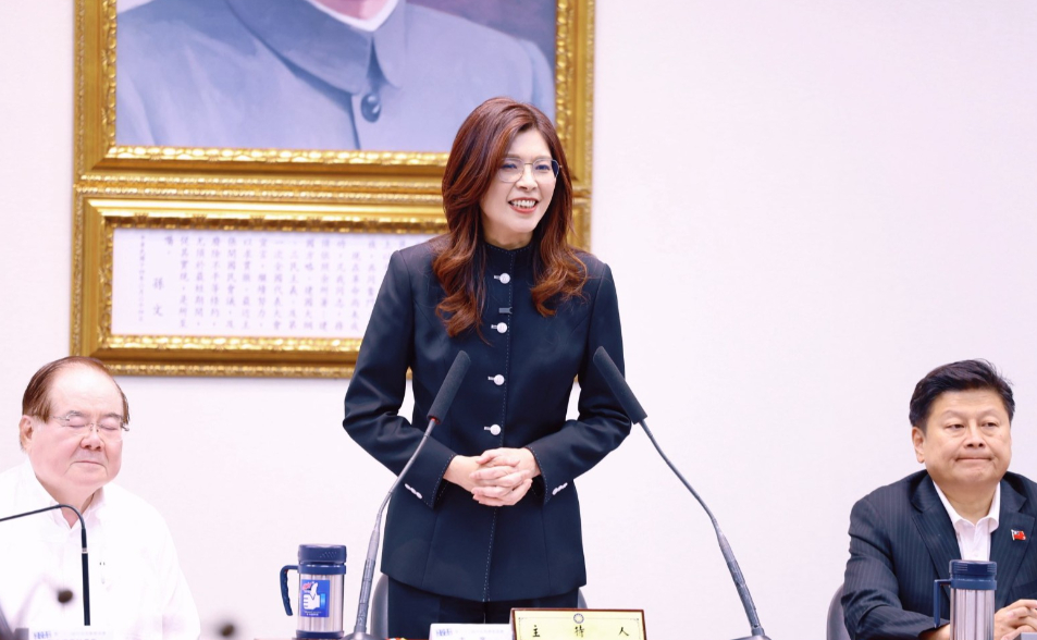 王家俊專欄：鄭麗文的政治企圖心超越2028選總統