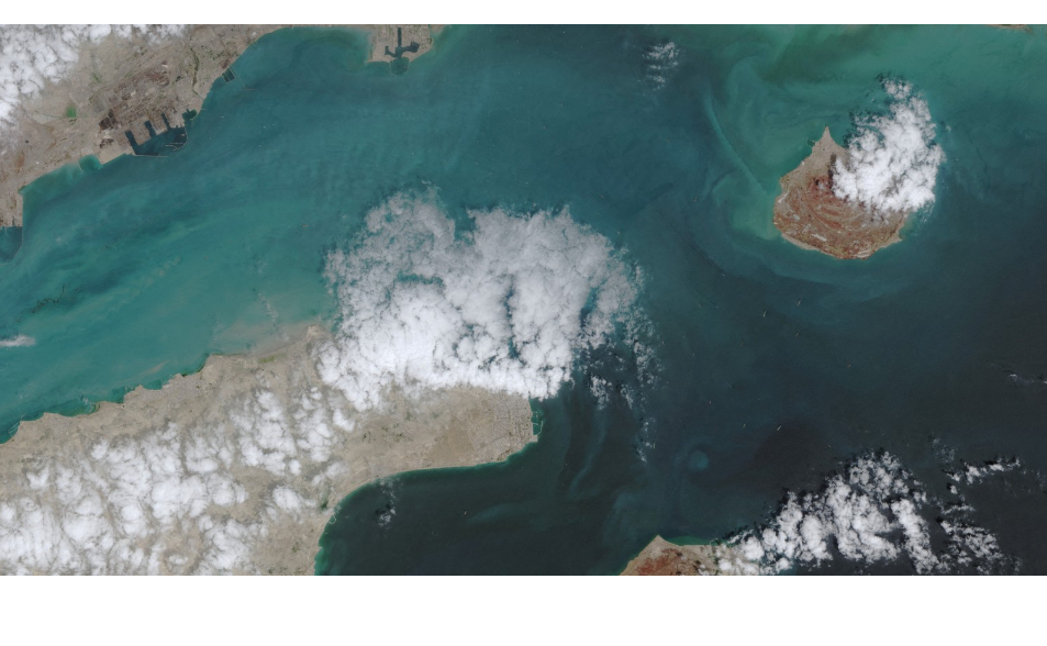 從中國開往伊朗貨輪遭美軍攔截　伊朗軍方誓言報復